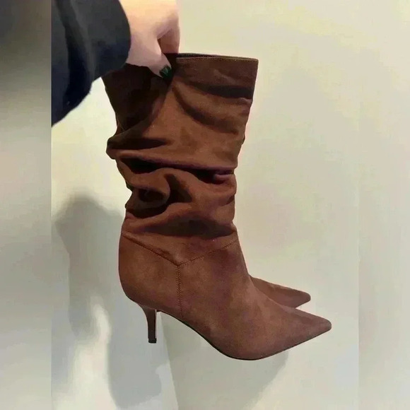 Marc Fisher Women's Manya Mid Calf Brown Faux Suede Boot Size 9 - Picture 3 of 7